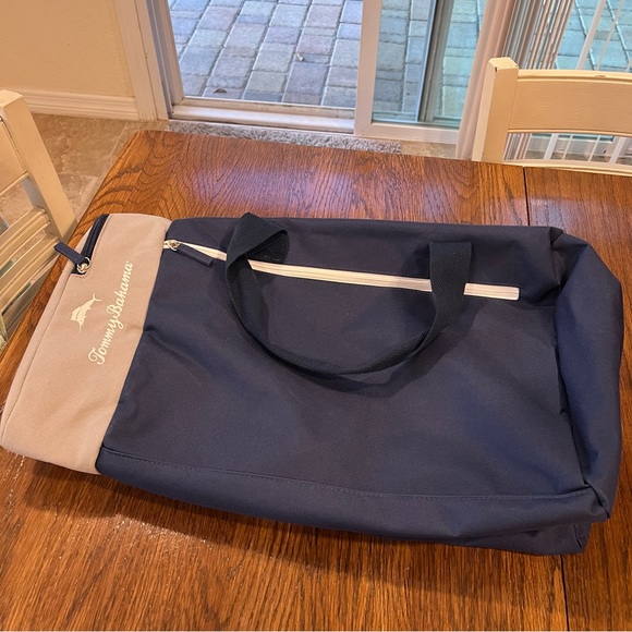 Tommy Bahama Bags Tommy Bahama Navy Overnight Duffel Bag Perfect